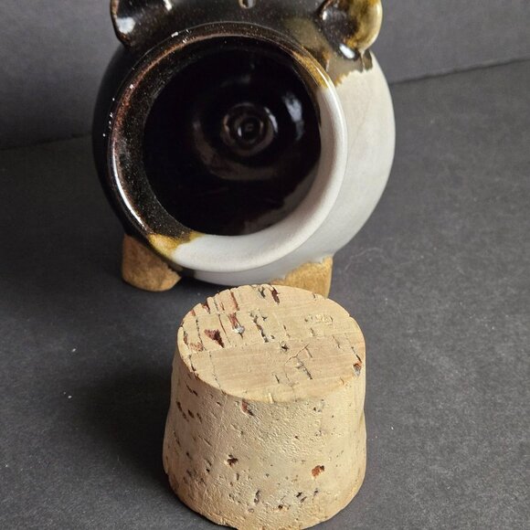 Handmade Signed Studio Pottery Stoneware Piggy Bank Cork Snout Pig Folk Rustic - Picture 5 of 9